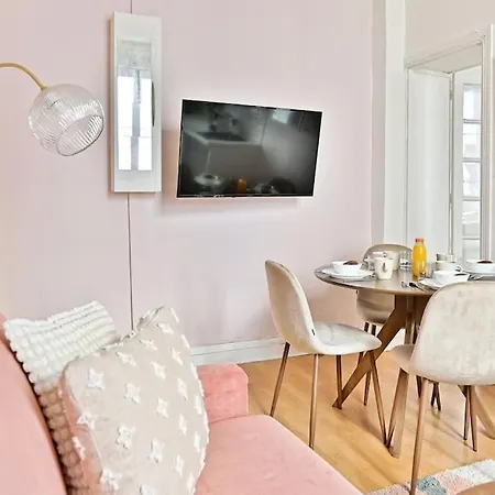Magnifique Neuf Rose 14eme Paris